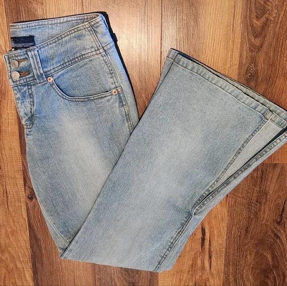 Tyte Flare Jeans Split Hem Light Wash Junior's Size 7 - Picture 6 of 15